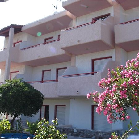 Golden Sun Aparthotel Tigkaki  Exterior photo