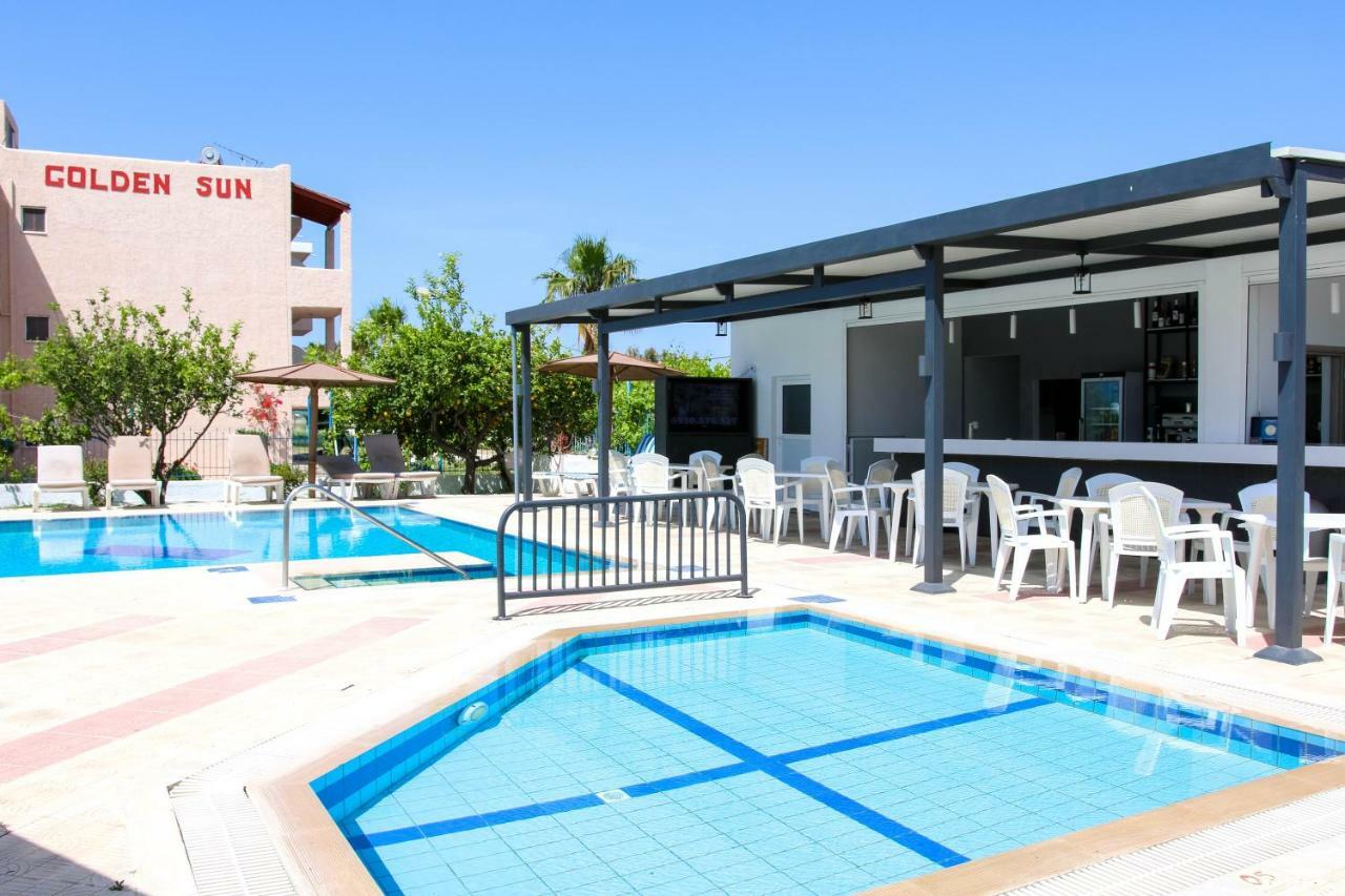 Golden Sun Aparthotel Tigkaki  Exterior photo